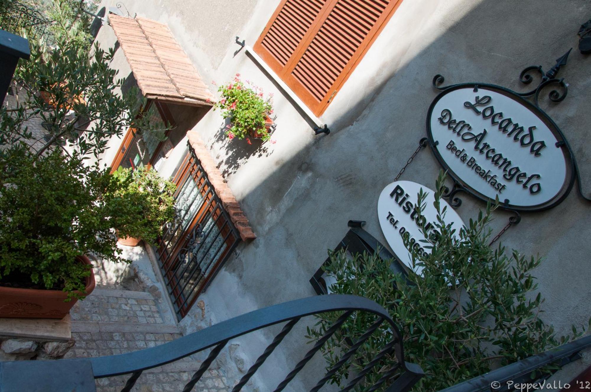 Locanda Dell'Arcangelo Rocca Massima Esterno foto