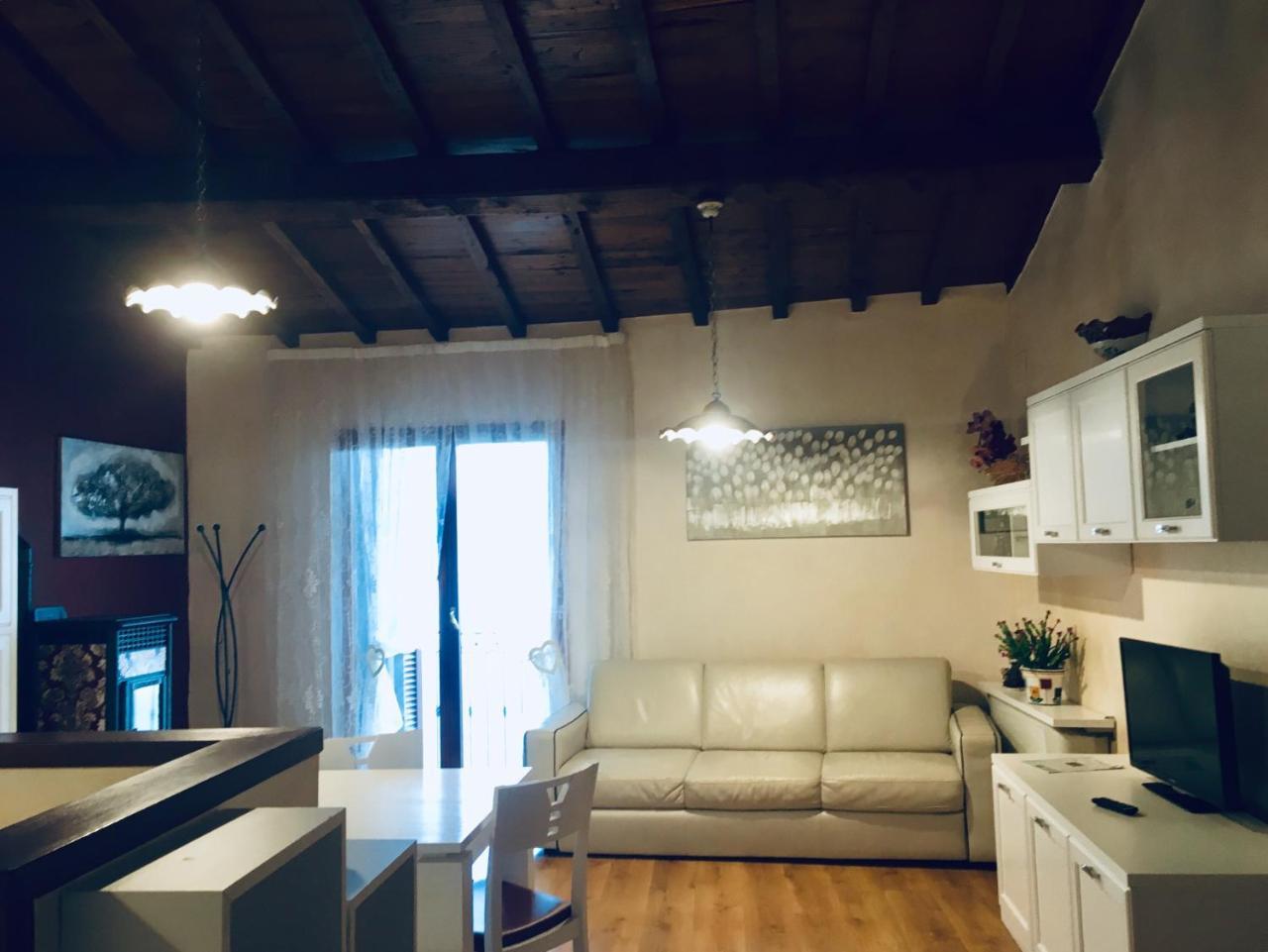 Locanda Dell'Arcangelo Rocca Massima Esterno foto